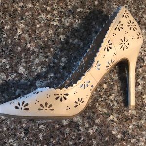 LC Lauren Conrad | Shoes | Lauren Conrad Nude Heels | Poshmark